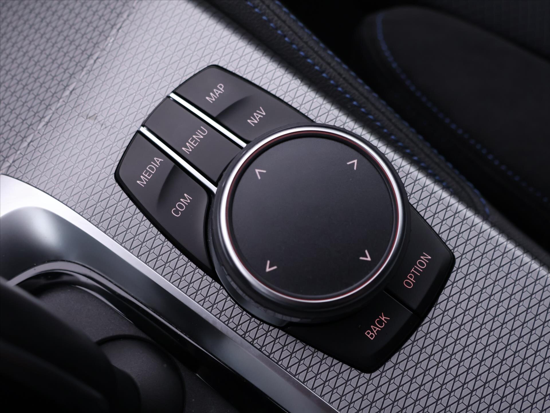 BMW Řada 5 Kombi 2,0 l 140 kw