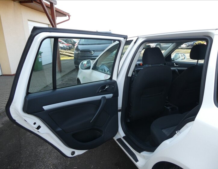 Škoda Octavia Kombi 1,6 l 77 kw