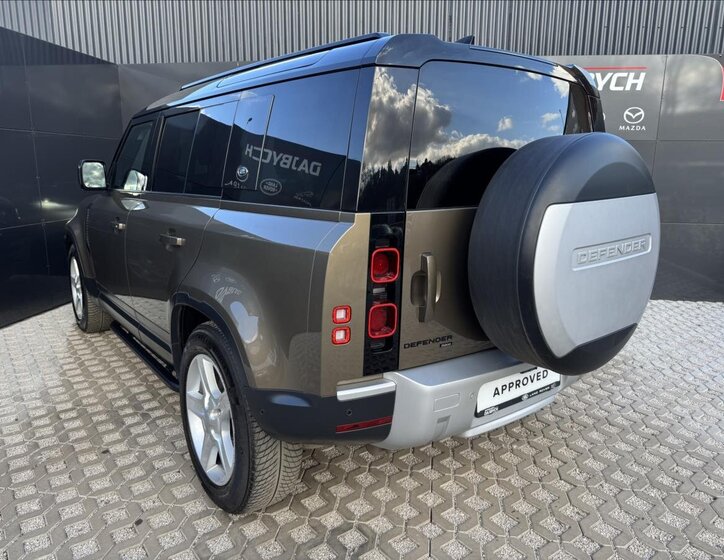 Land Rover Defender SUV / Terénní 3,0 l 221 kw