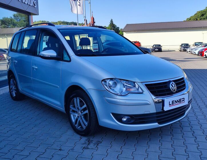 Volkswagen Touran 3
