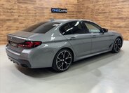 BMW Řada 5 Sedan / Limuzína 4,4 l 390 kw