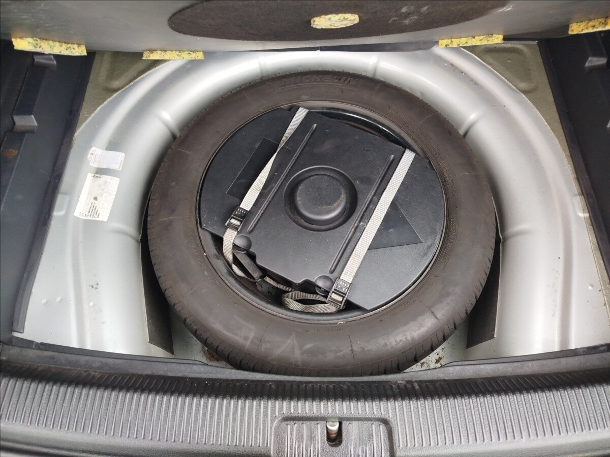 Volkswagen Golf Kombi 1,9 l 77 kw