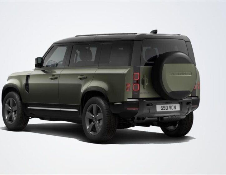Land Rover Defender 3