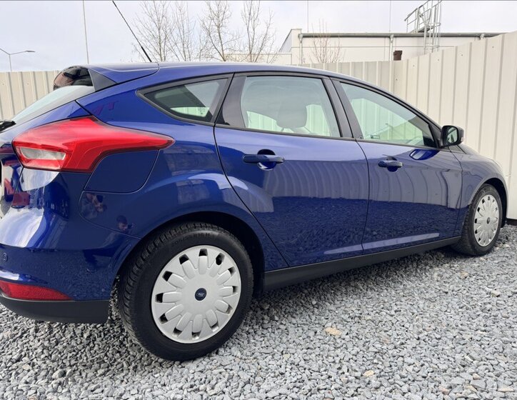 Ford Focus Hatchback 1,5 l 77 kw
