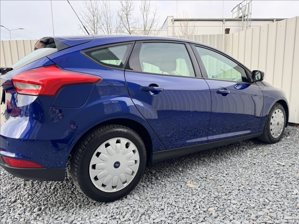 Ford Focus Hatchback 1,5 l 77 kw