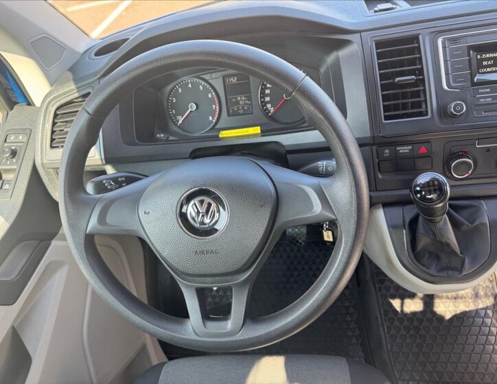 Volkswagen Transporter 13