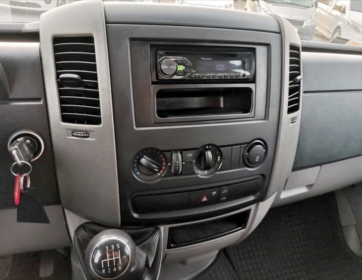 Volkswagen Crafter Ostatní 2,0 l 103 kw