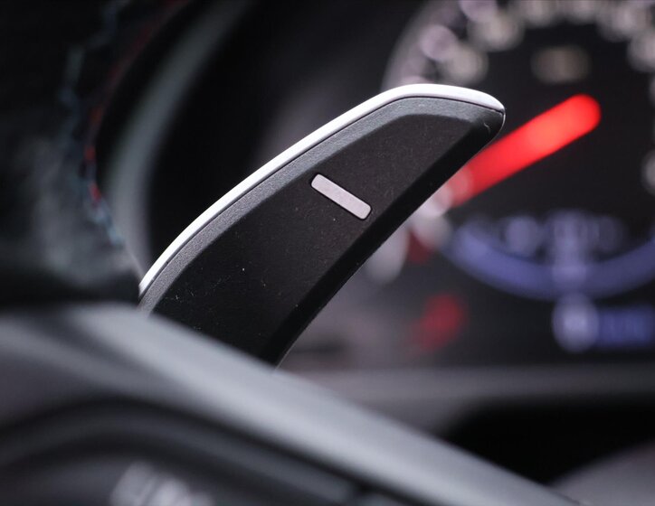 BMW X5 SUV / Terénní 4,4 l 423 kw