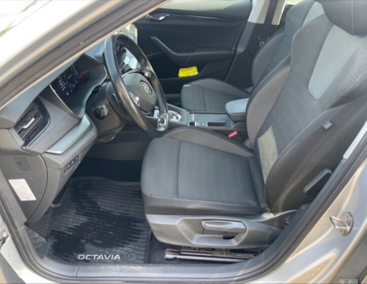 Škoda Octavia Kombi 2,0 l 110 kw