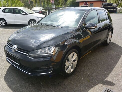 Volkswagen Golf Hatchback 1,2 l 63 kw