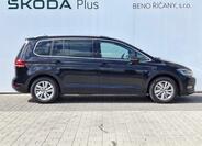 Volkswagen Touran 12