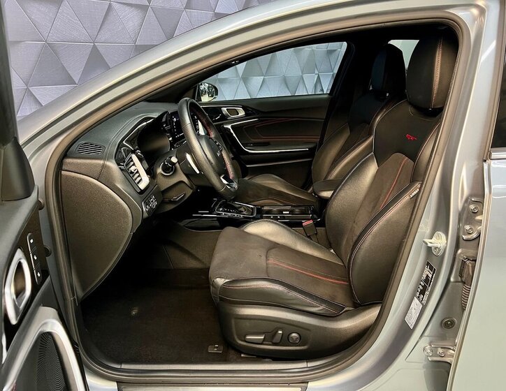 KIA Pro_Ceed Kombi 1,6 l 150 kw