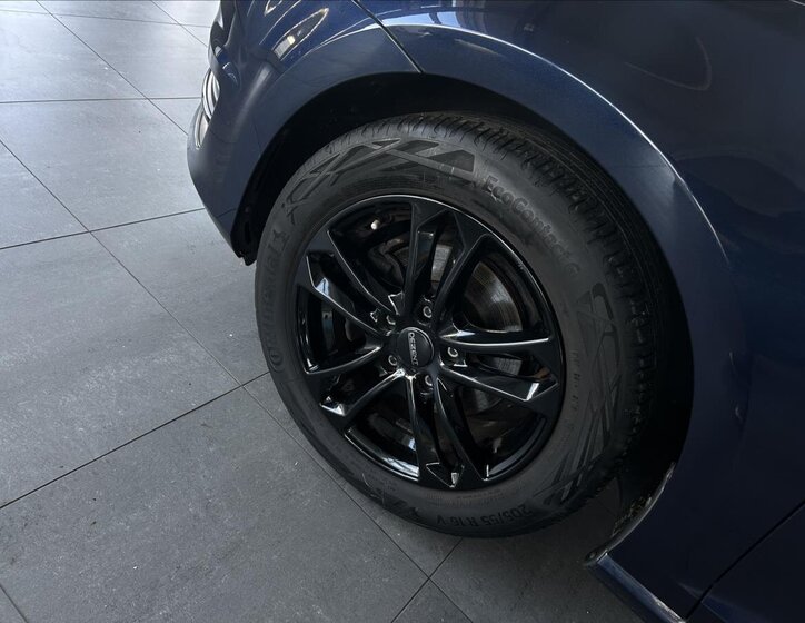 Volkswagen Golf Kombi 1,6 l 81 kw