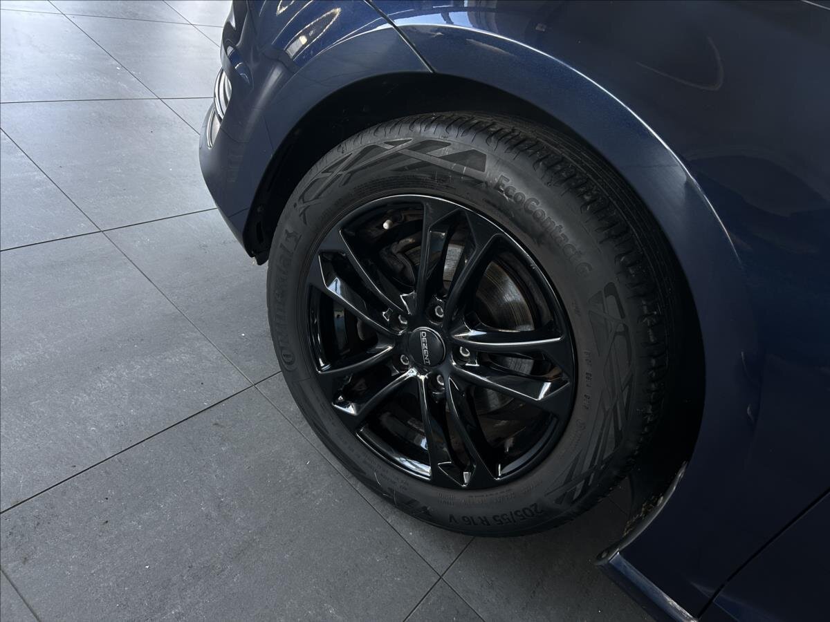 Volkswagen Golf Kombi 1,6 l 81 kw