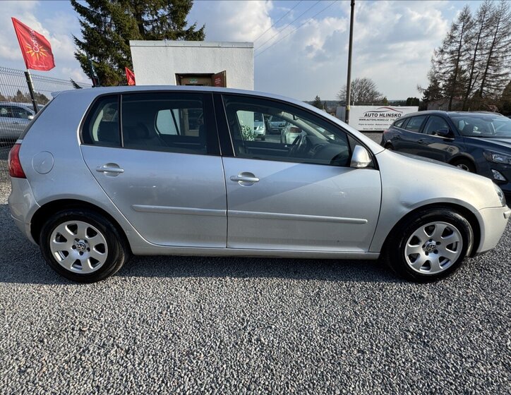 Volkswagen Golf Hatchback 1,6 l 85 kw