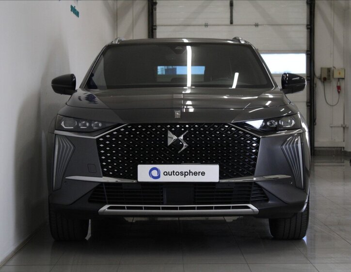 DS Automobiles DS7 Crossback SUV / Terénní 1,6 l 221 kw