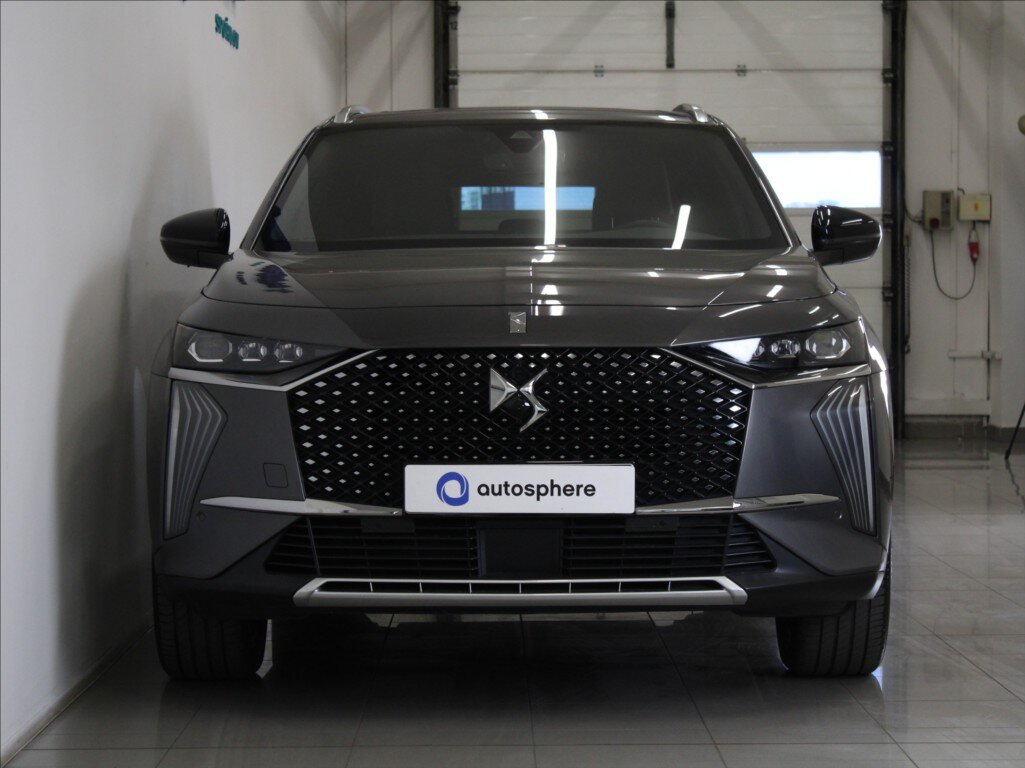 DS Automobiles DS7 Crossback SUV / Terénní 1,6 l 221 kw