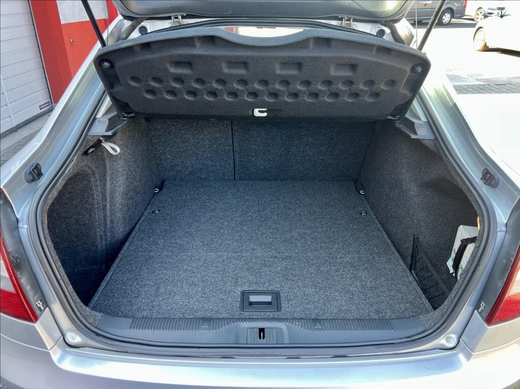 Škoda Octavia Sedan 1,6 l 77 kw