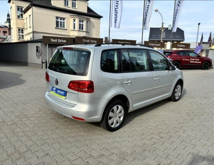 Volkswagen Touran MPV 2,0 l 103 kw