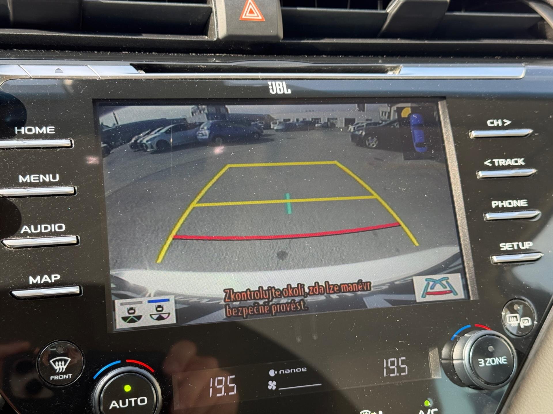 Toyota Camry Sedan / Limuzína 2,5 l 131 kw