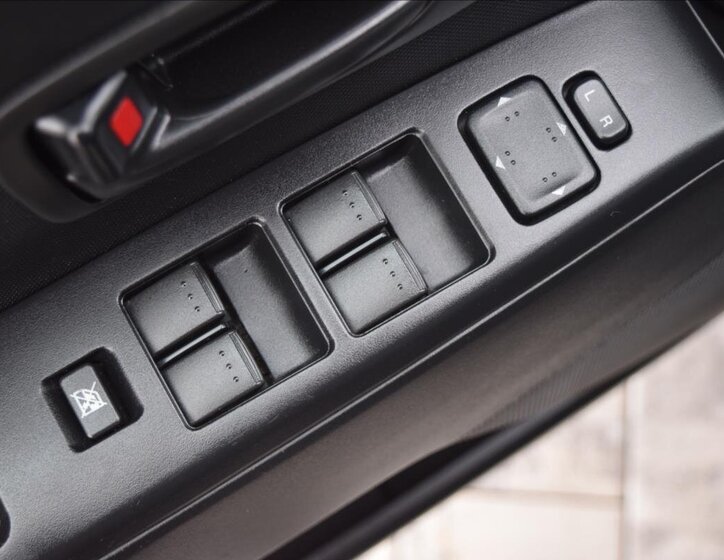 Mazda 5 MPV 1,8 l 85 kw