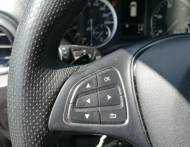 Mercedes-Benz Vito 14