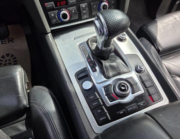 Audi Q7 SUV 4,1 l 250 kw