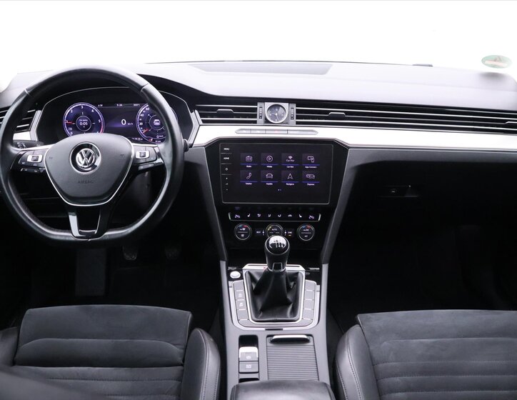 Volkswagen Passat Kombi 2,0 l 110 kw