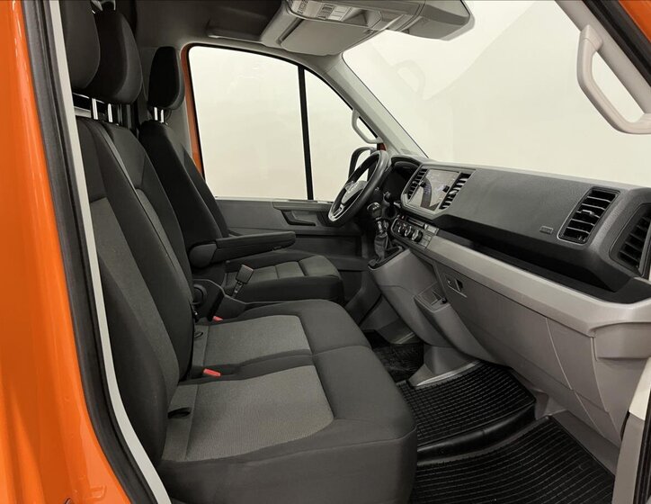 Volkswagen Crafter 12