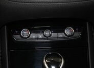 Opel Grandland X SUV / Terénní 1,2 l 96 kw