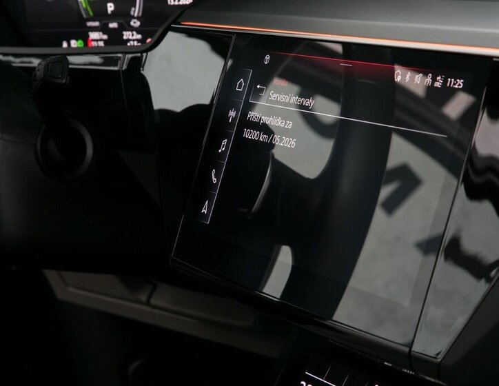 Audi e-tron SUV 0,0 300 kw