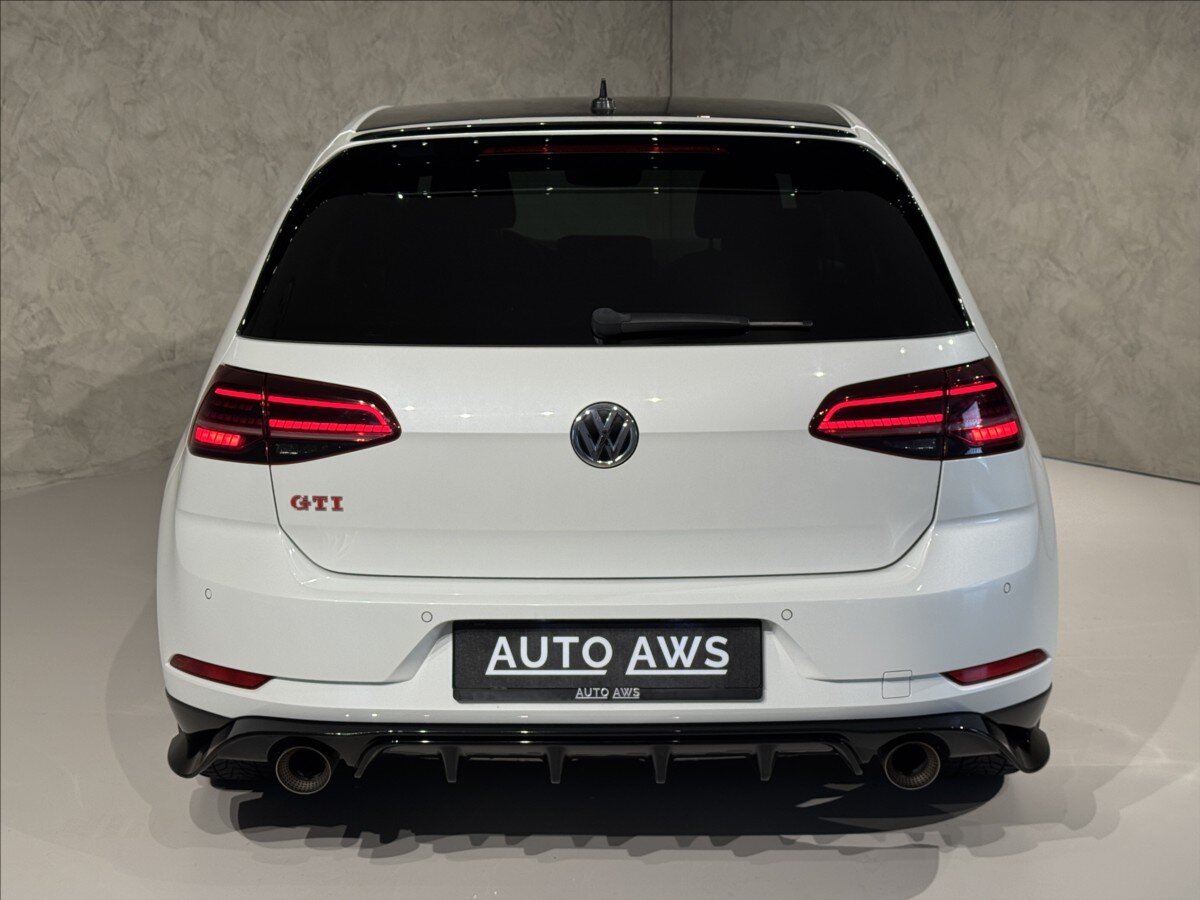 Volkswagen Golf Hatchback 2,0 l 213 kw