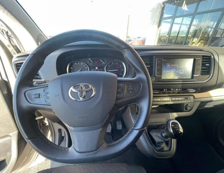 Toyota ProAce Verso MPV 2,0 l 106 kw