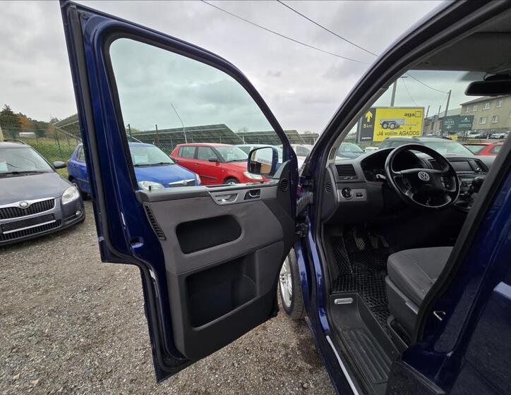 Volkswagen Multivan Kombi 2,5 l 128 kw