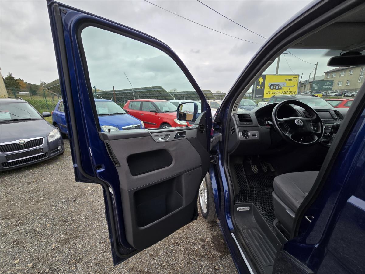 Volkswagen Multivan Kombi 2,5 l 128 kw