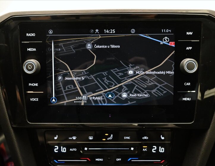 Volkswagen Passat Kombi 2,0 l 110 kw