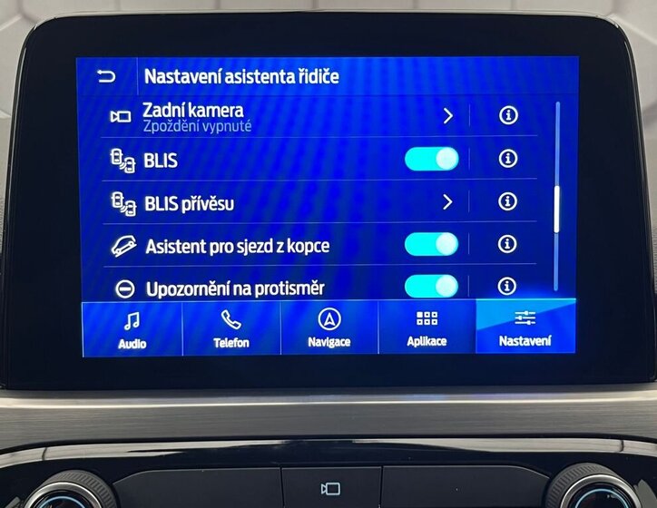 Ford Kuga SUV / Terénní 2,5 l 140 kw