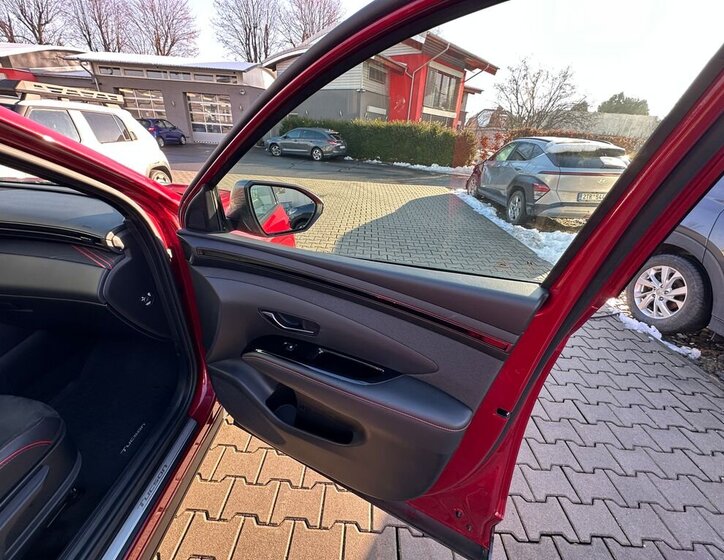 Hyundai Tucson SUV 1,6 l 110 kw