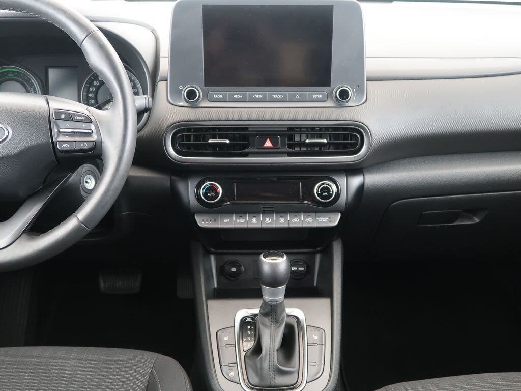 Hyundai Kona SUV / Terénní 1,6 l 77 kw