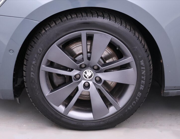 Škoda Superb Liftback 2,0 l 206 kw