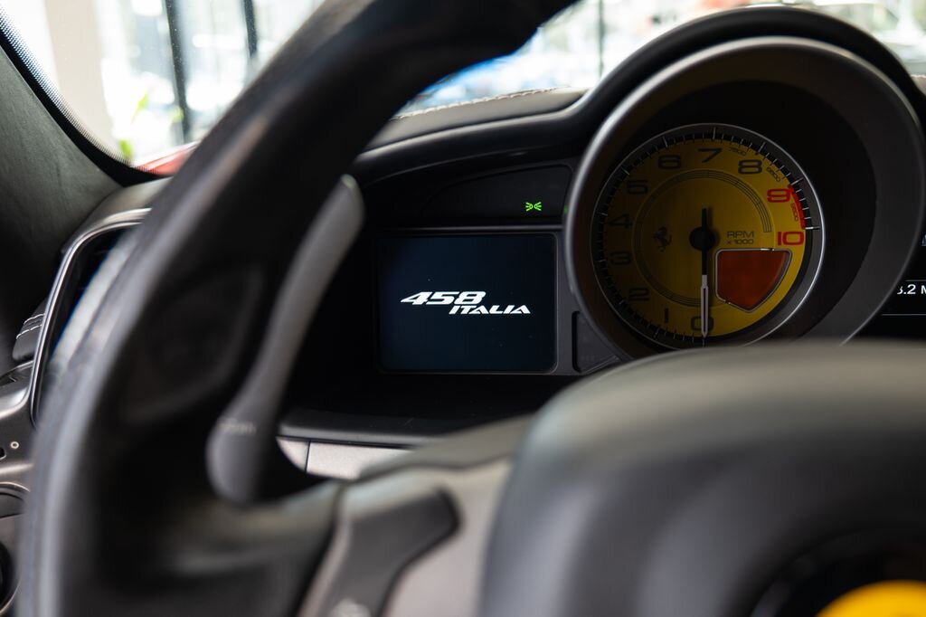 Ferrari 458 Kupé 4,5 l 416 kw