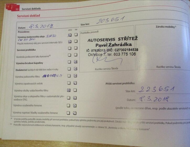 Škoda Octavia Sedan / Limuzína 2,0 l 103 kw