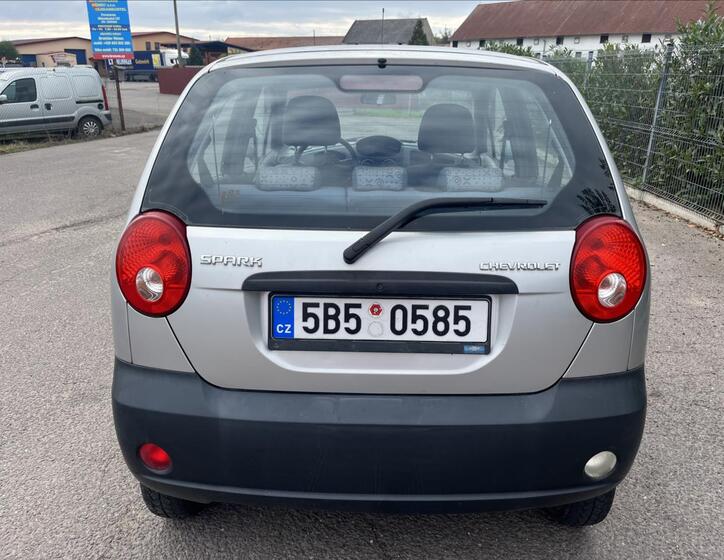 Chevrolet Spark 7