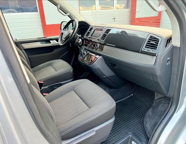 Volkswagen Multivan 20