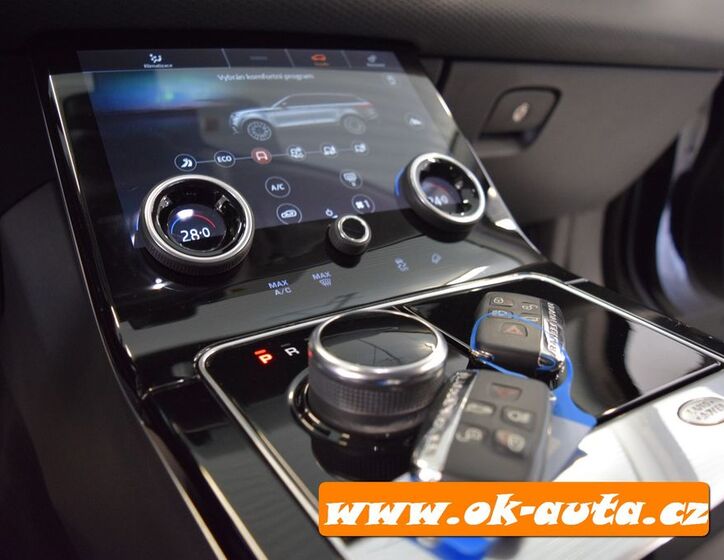 Land Rover Range Rover Velar 34