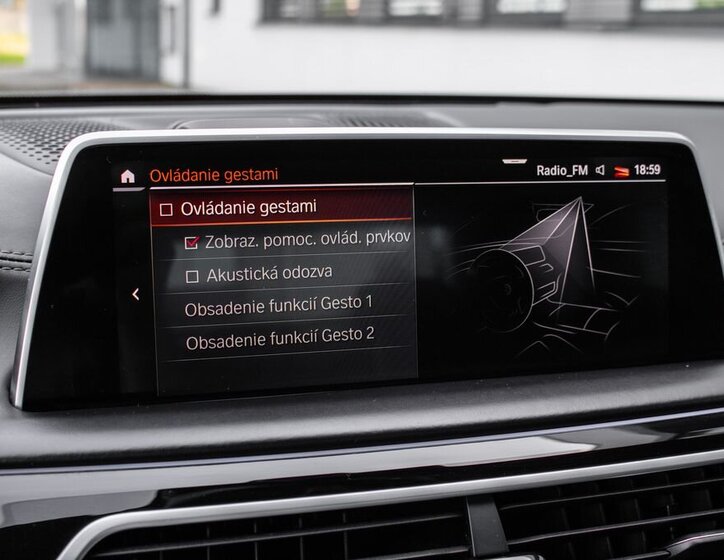 BMW Řada 7 Sedan 3,0 l 294 kw