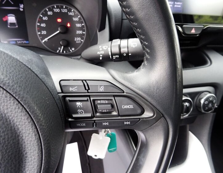 Toyota Yaris Hatchback 998,0 53 kw