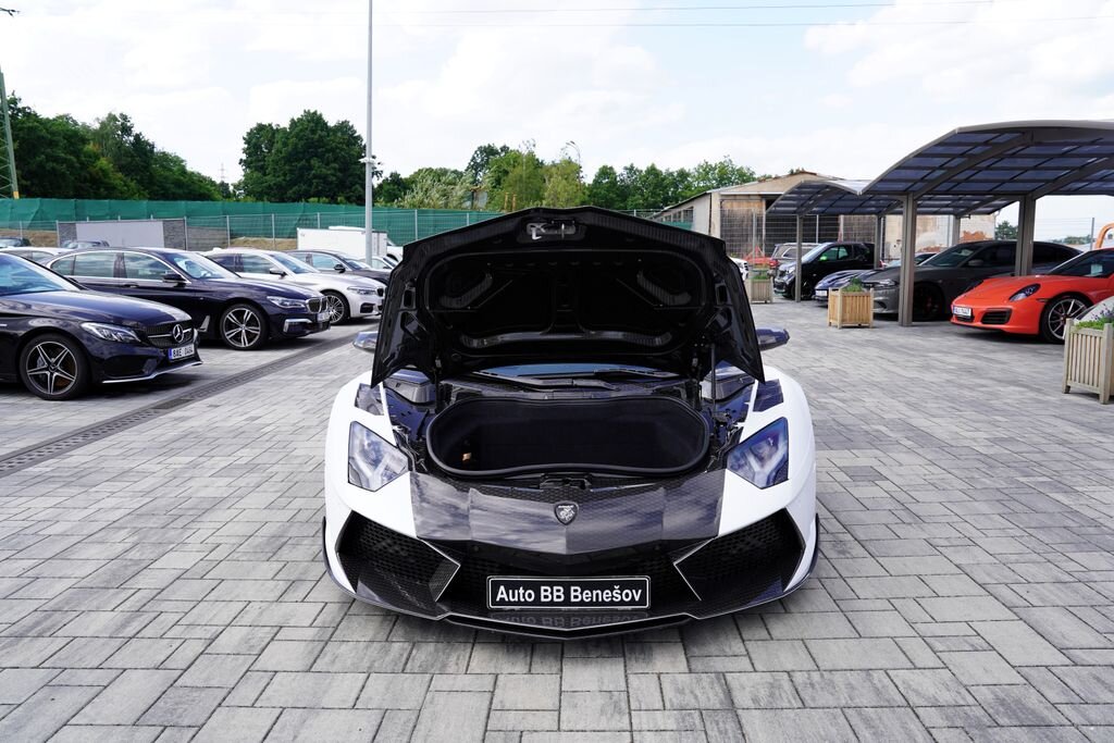 Lamborghini Aventador Kupé 6,5 l 1190 kw