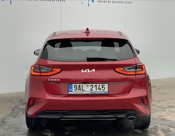 KIA Ceed Hatchback 998,0 74 kw