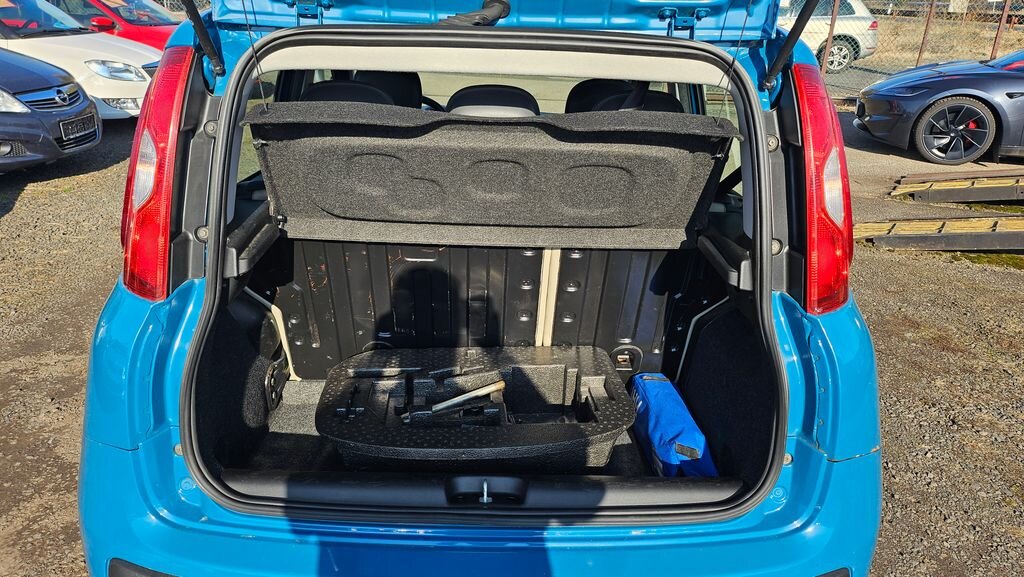 Fiat Panda Hatchback 1,2 l 51 kw